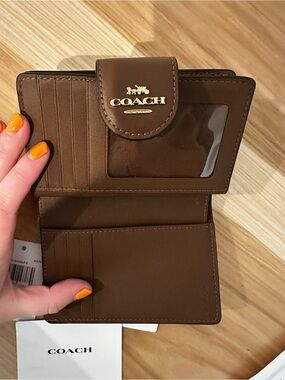 Coach Signature Canvas Card Case in Khaki/Saddle